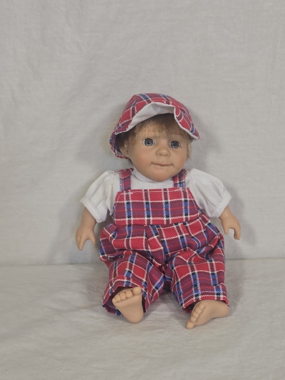 JC Toys Berenguer 9” Baby Doll Red Plaid Overalls Bonnet Blue Eyes Vintage